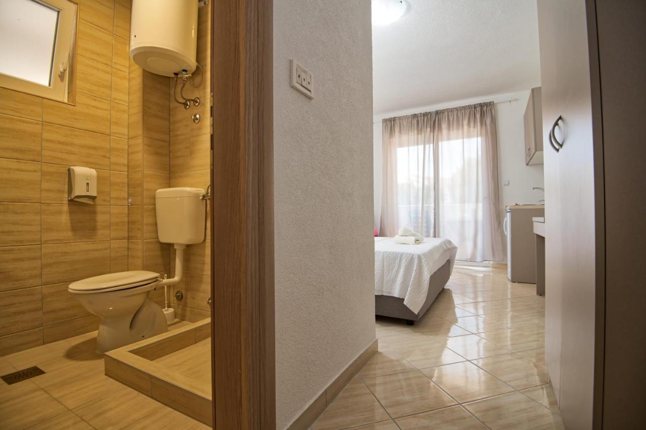 Apartments Capeta Neum Exterior foto