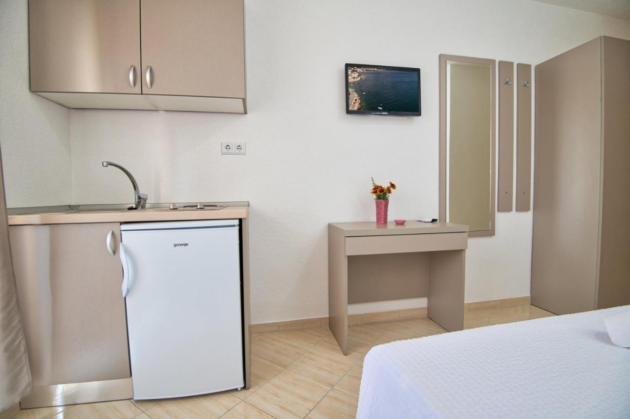 Apartments Capeta Neum Exterior foto