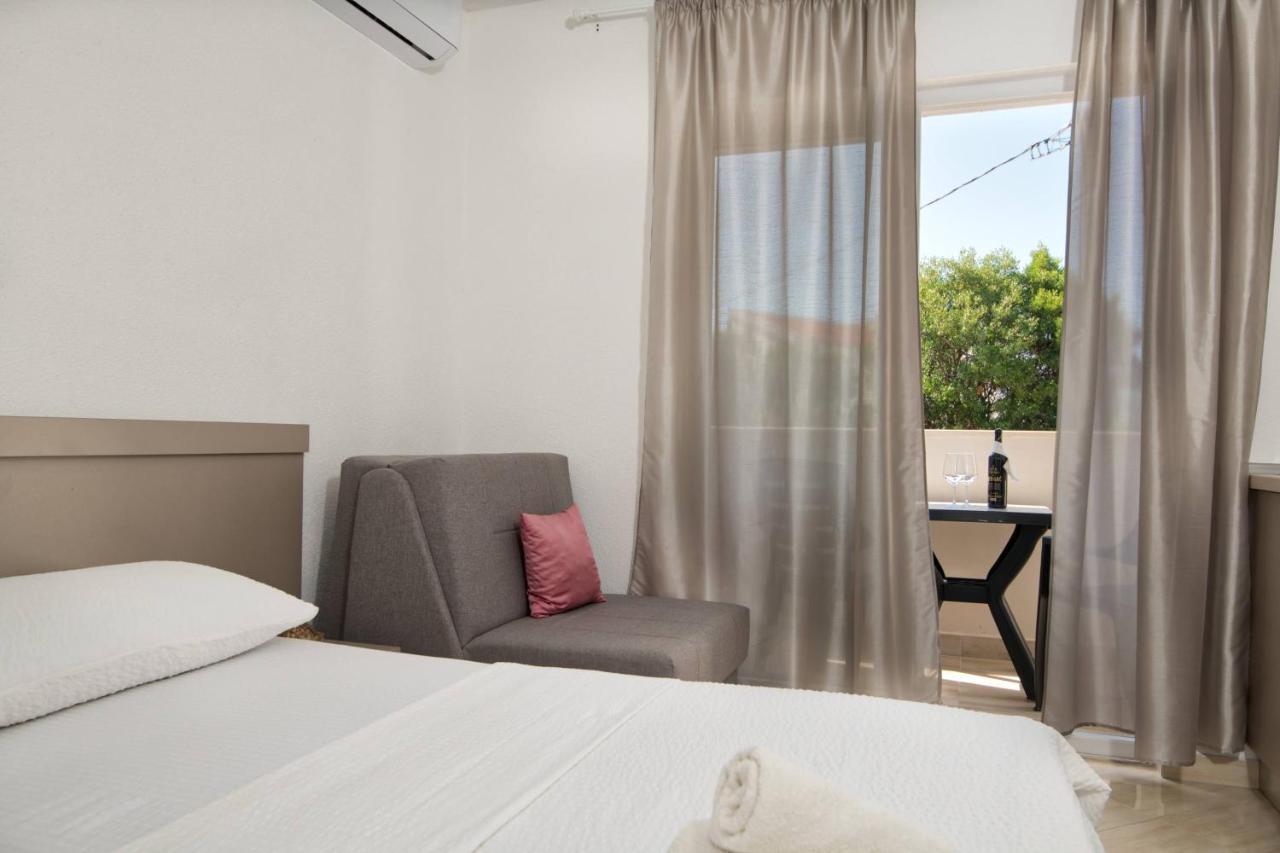 Apartments Capeta Neum Exterior foto